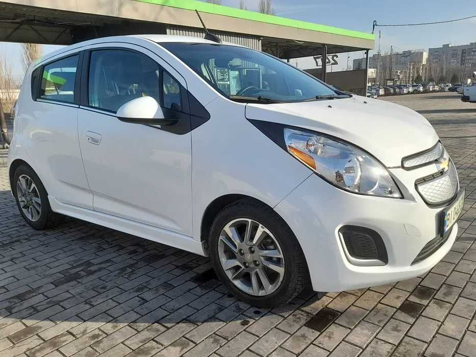 Chevrolet Spark EV 2016 электромобиль