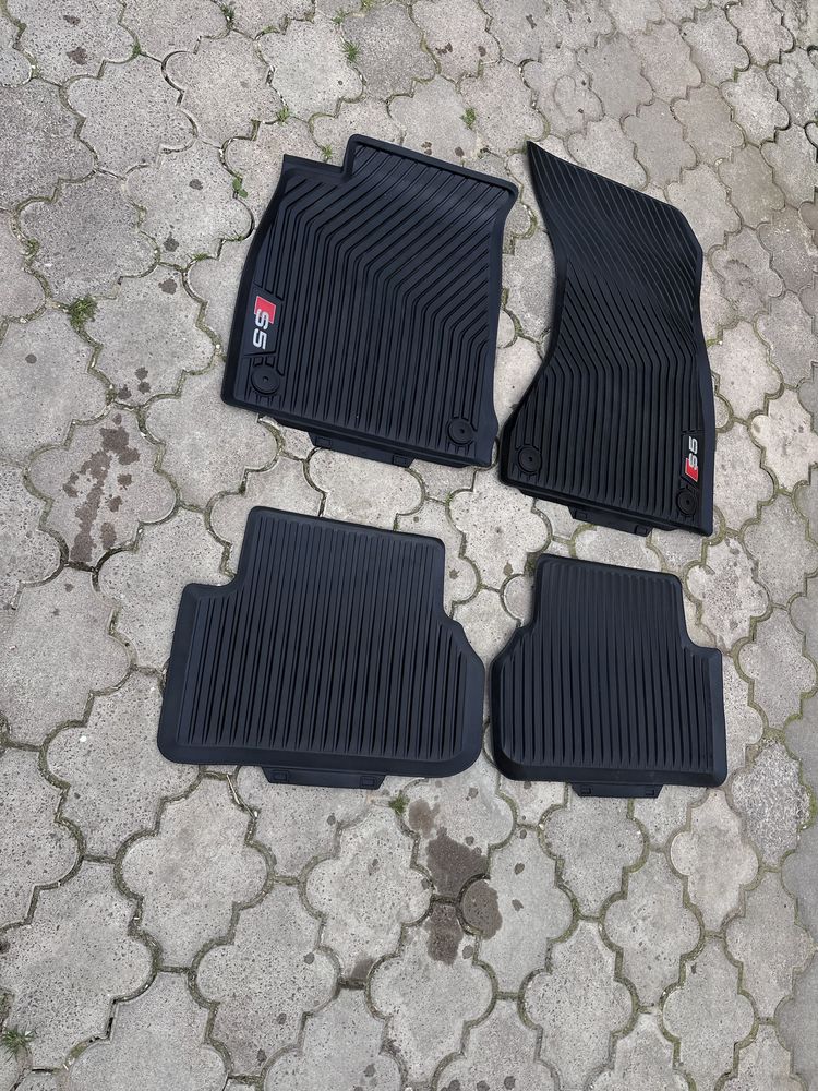 Продам коврики на Audi A5, S5