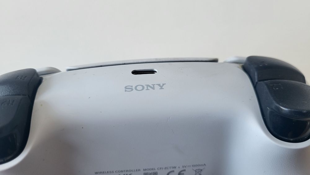 Oryginalny pad DualSense PS5. Ładny