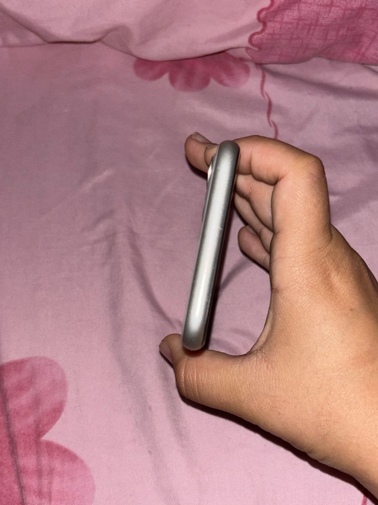 iPhone 11 em Muito Bom Estado