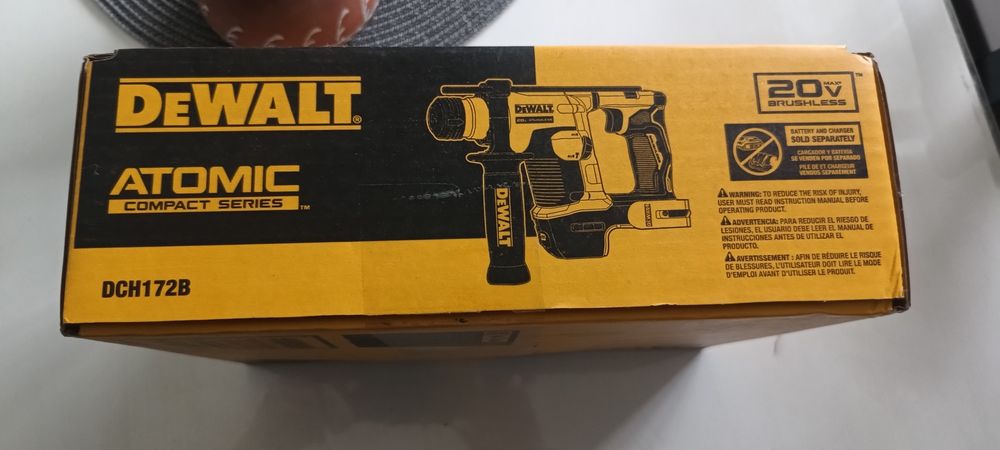 Перфоратор DeWalt DCH172B