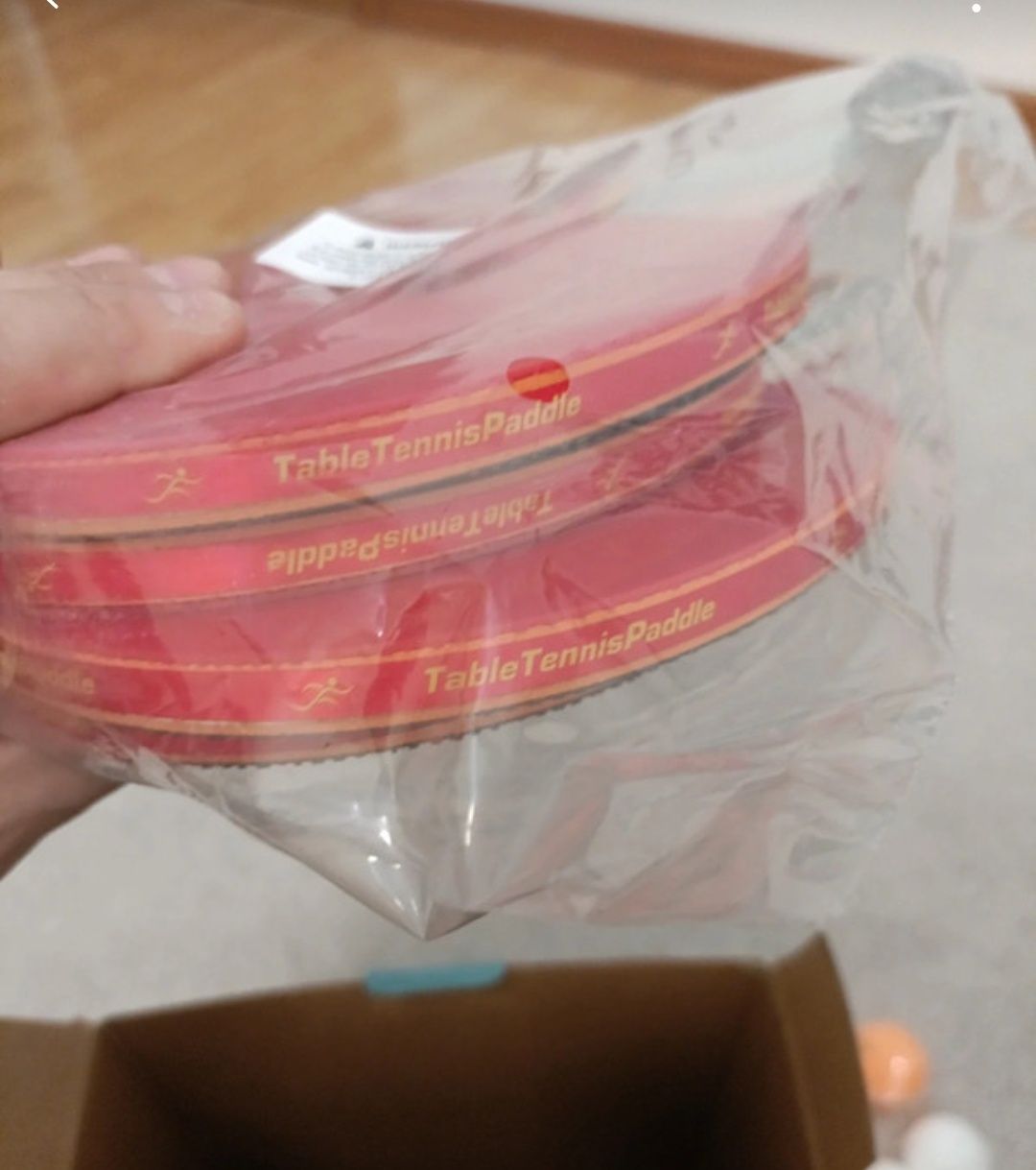 Conjunto tênis de mesa com 4 raquetes e 6 bolas