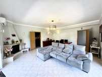Moradia T4 com Garagem e Terreno