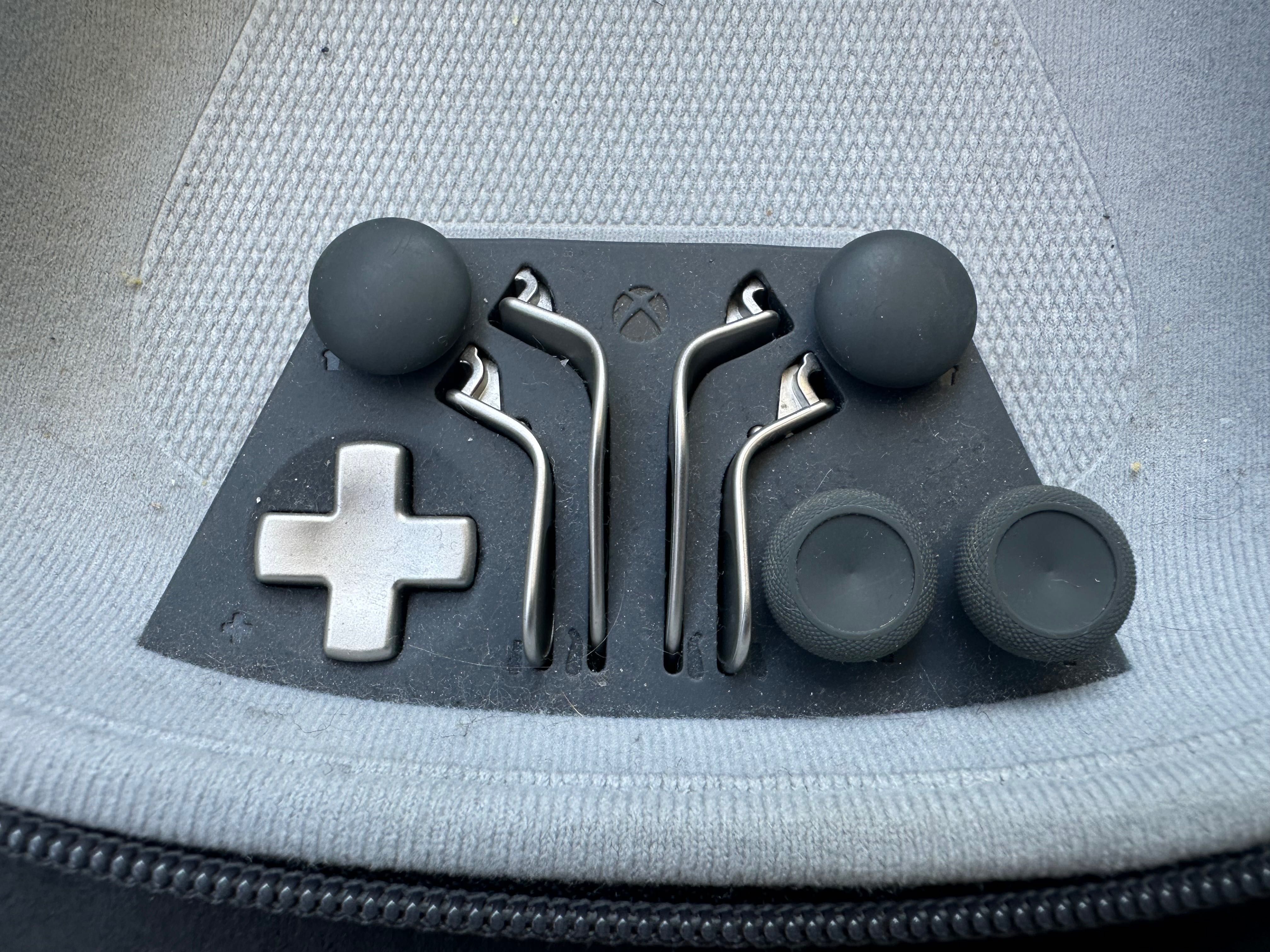Xbox Series S, Pad Elite i Series, karton