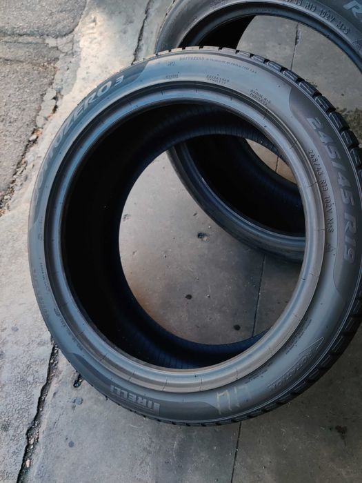 R19 245 45 Pirelli Sottozero3 2шт передні зимові шини з Mersedes