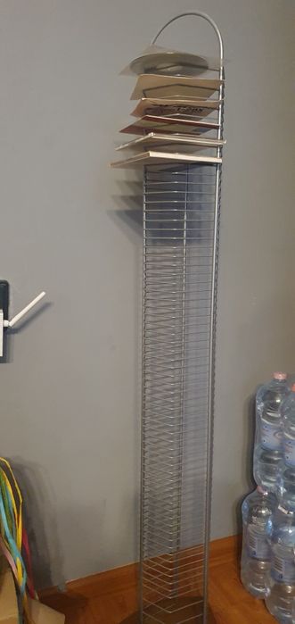 Stojak na plyty zapraszam