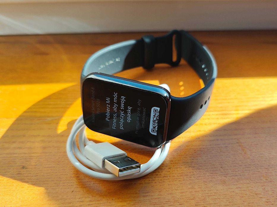 Opaska Xiaomi Smart Band 8 Pro. Gwarancja do lipca 2026.