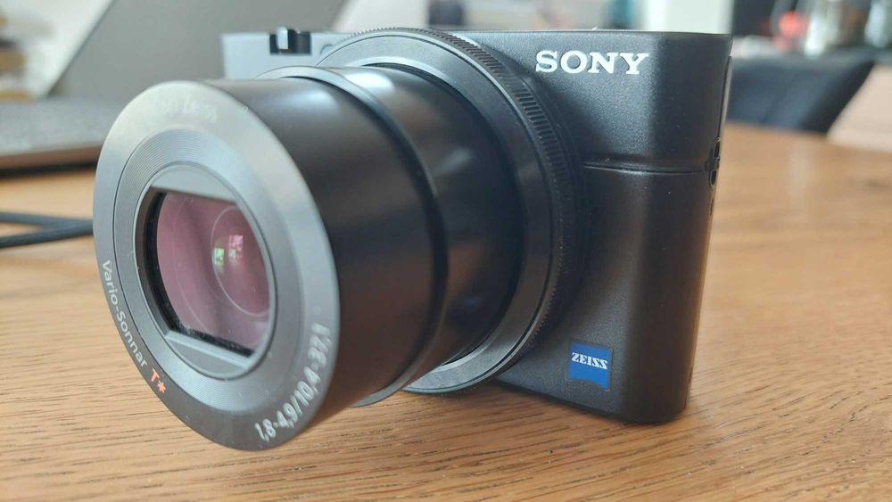 Aparat fotograficzny SONY RX 100 mk I, zestaw