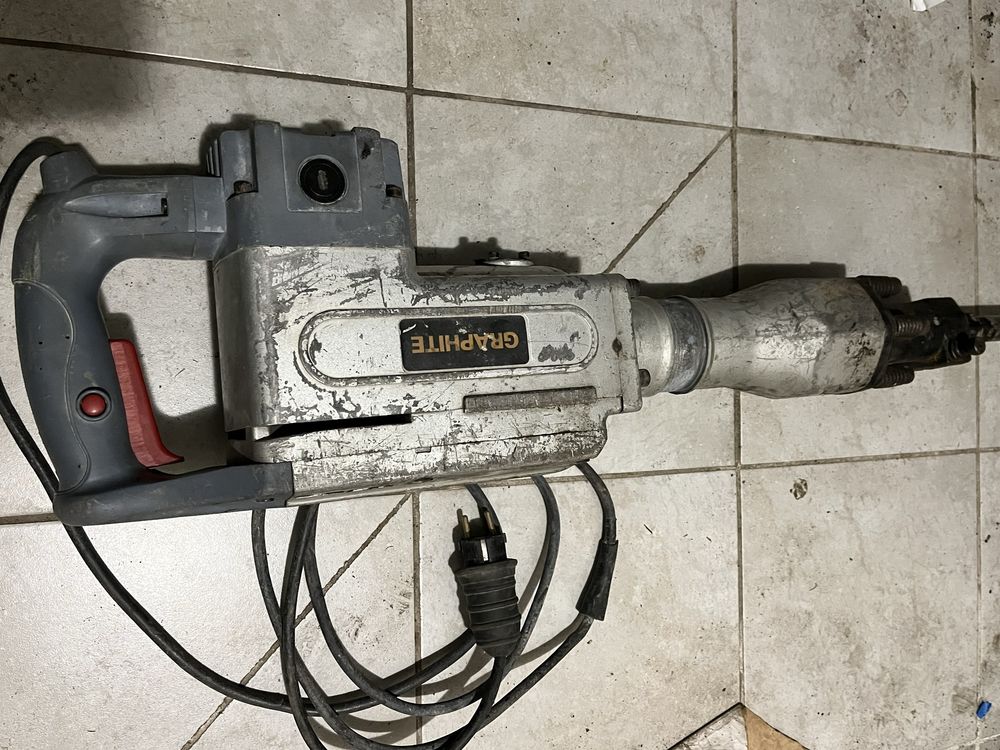 Graphite 58g867 młot