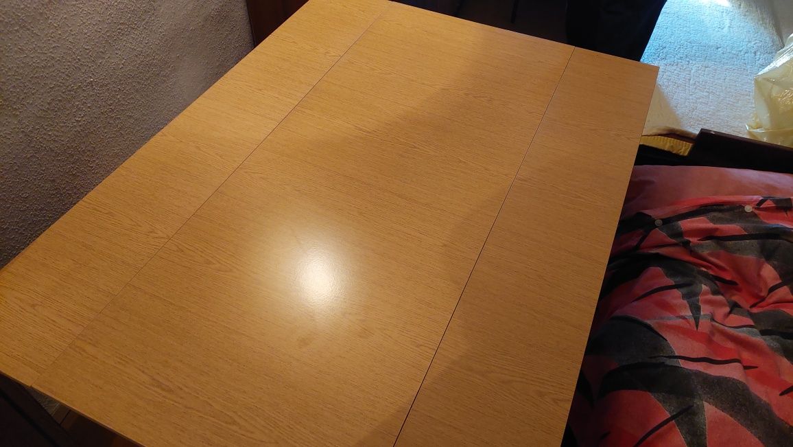 Stół drewniany rozkładany