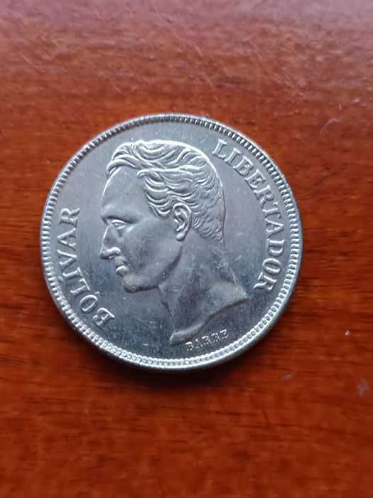 5 Moedas antigas Venezuela