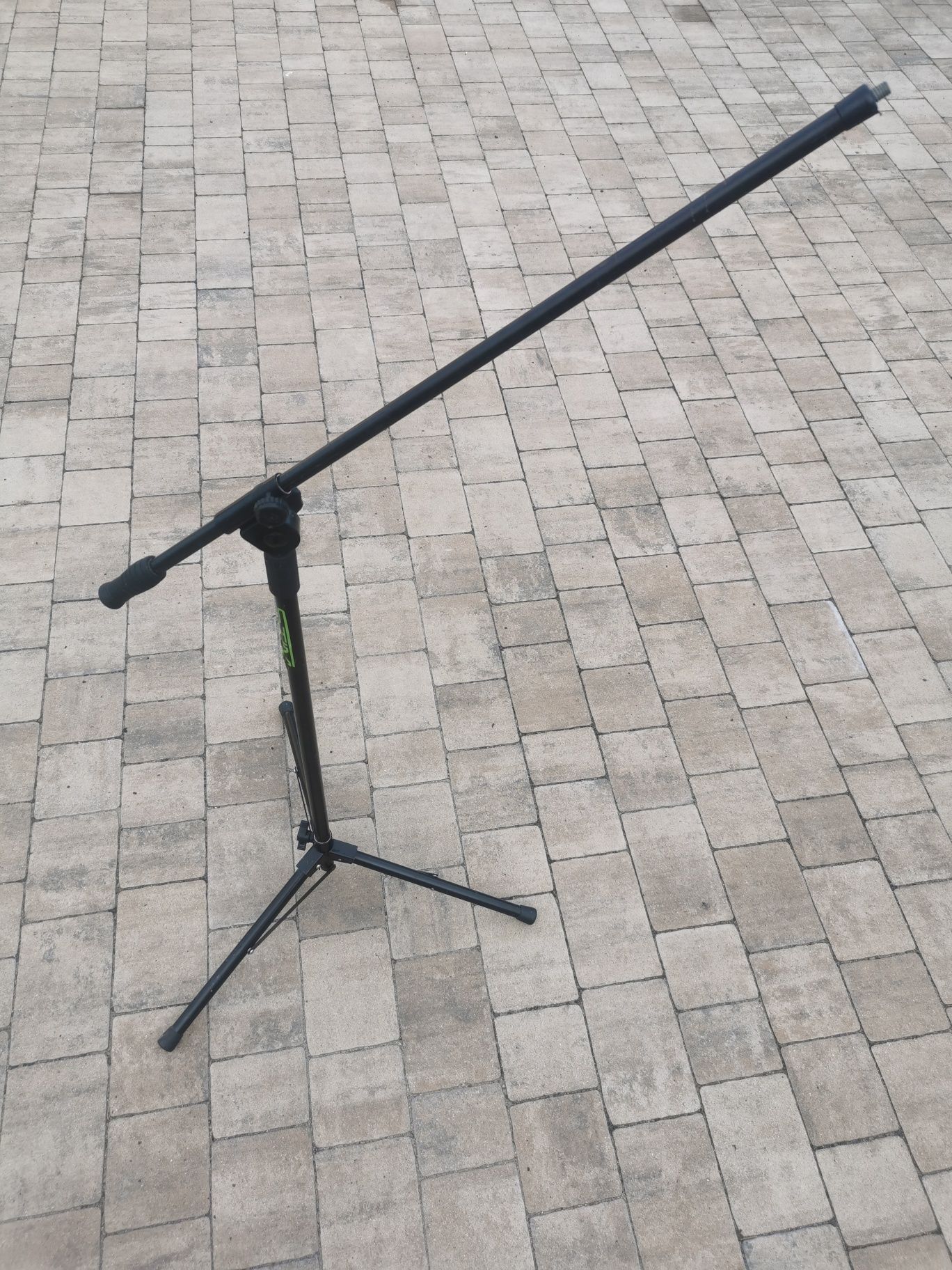 Statyw mikrofonowy stim