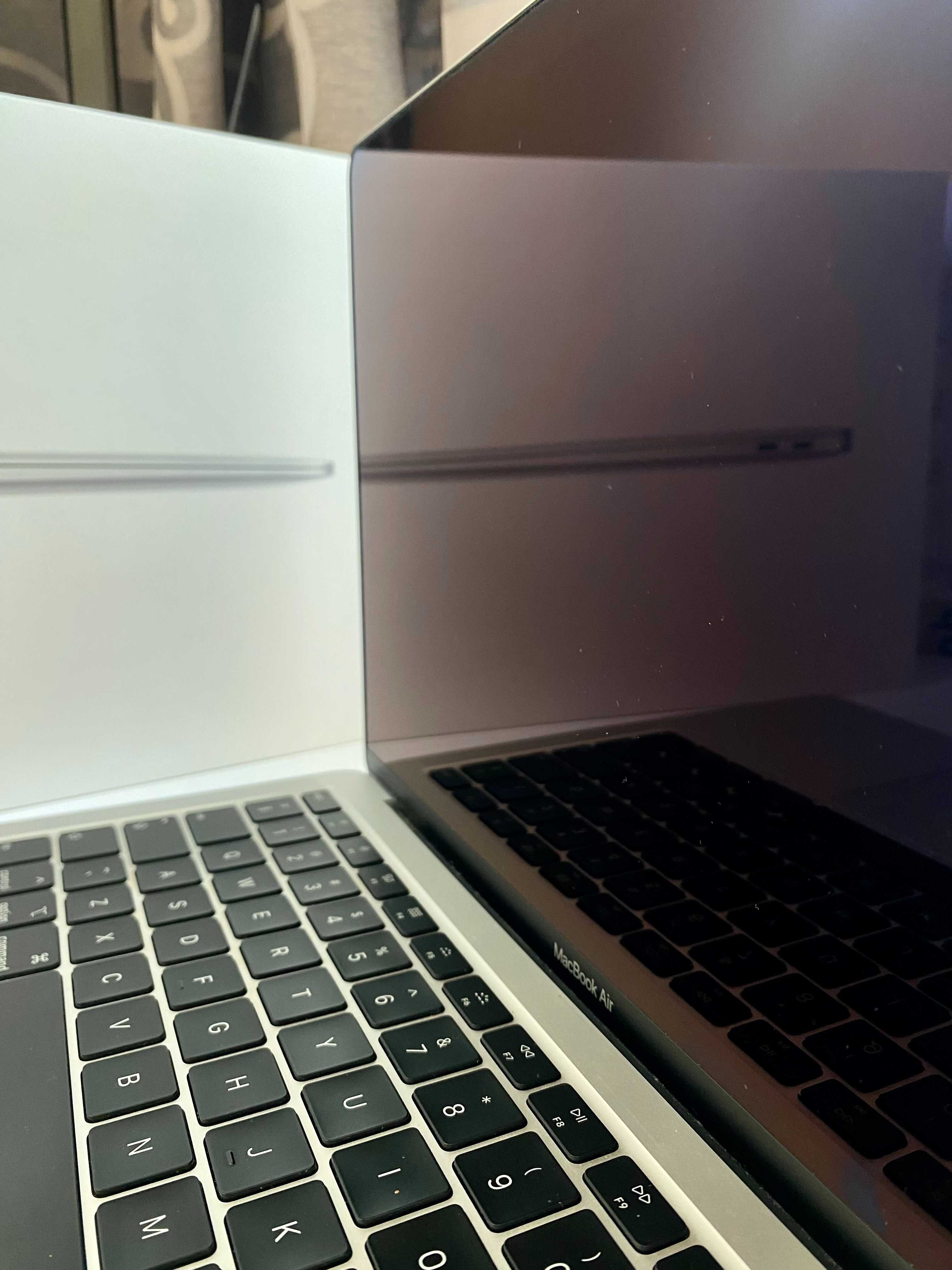 MacBook Air 2020, 256GB Space Gray Super stan