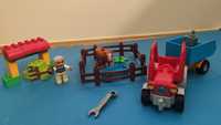 Klocki Lego Duplo traktor z przyczepą  rolnik  farma krowa 10524