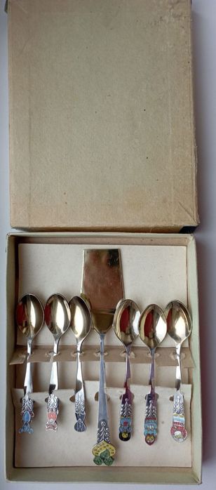 Продам казковий набір для чаювання мельхіор СРСР 
Чарівний і рідкісний