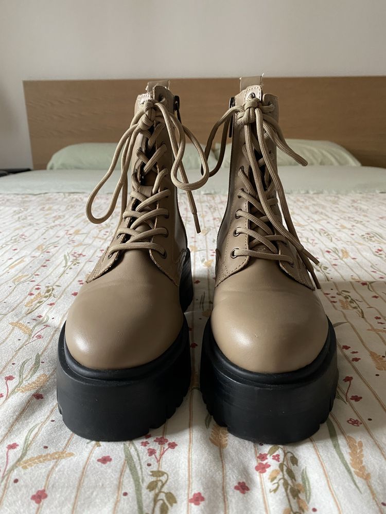 Botas Militar Bege/Castanho