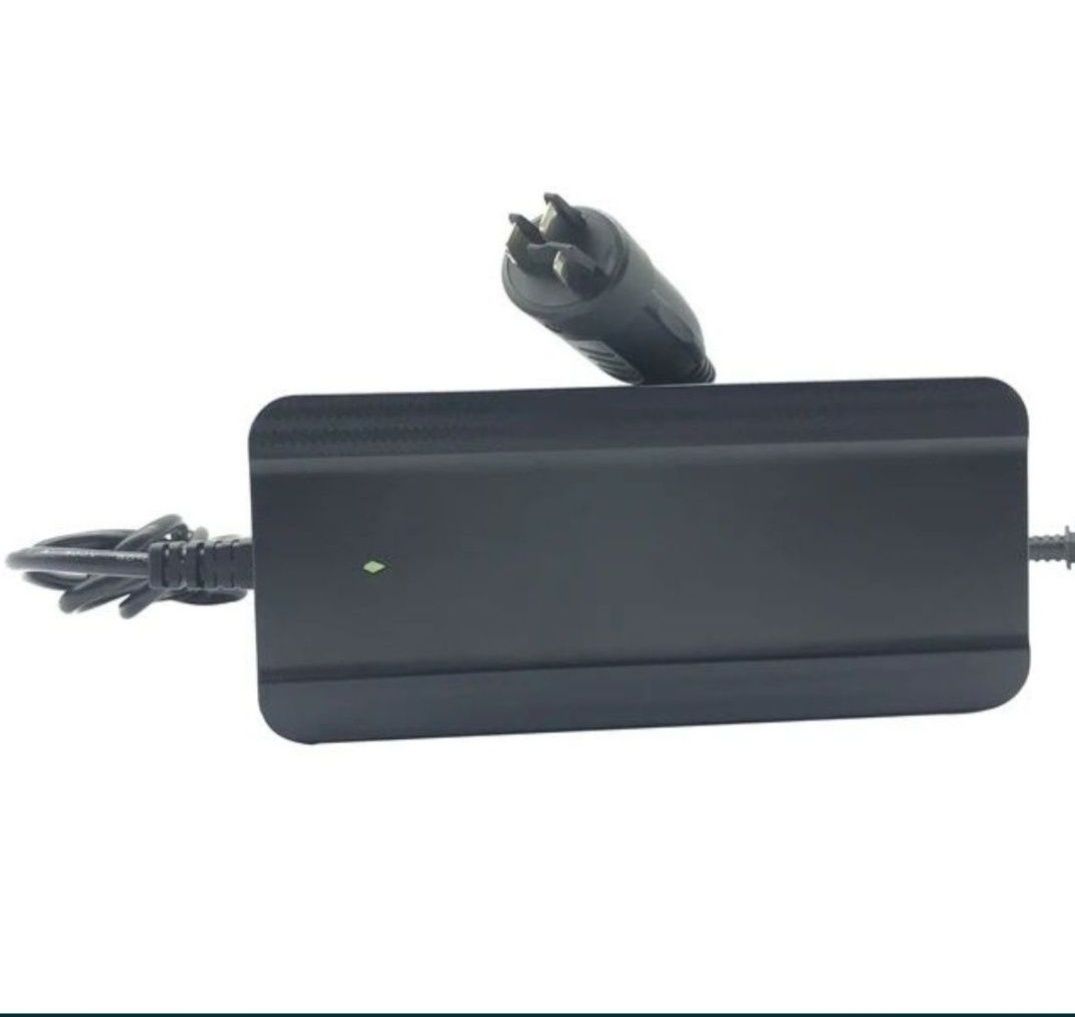 Ładowarka do roweru z systemem Bosch 36v 2A