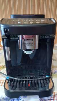 Кава Машина Delonghi