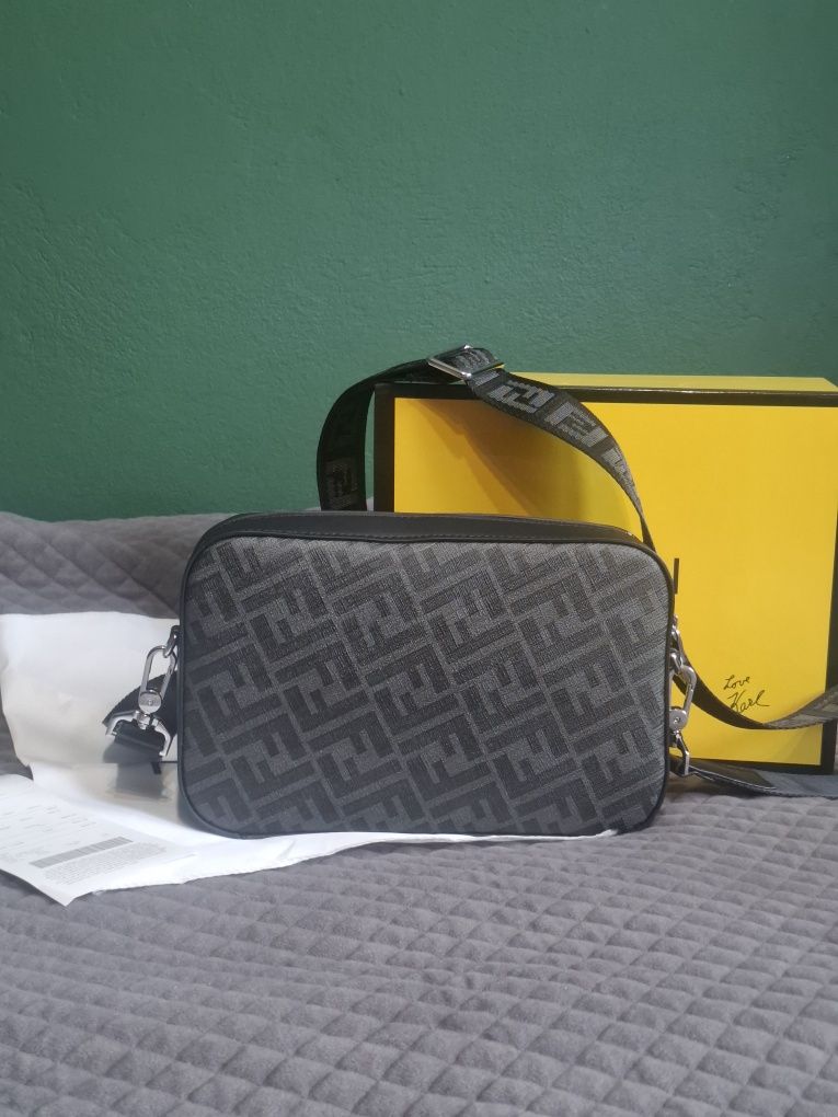 Torebka/Saszetka Fendi Diagonal Camera Case Bag Fabric Gray