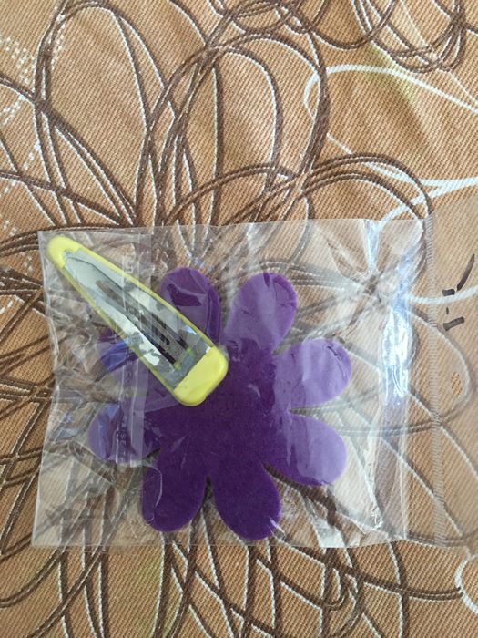 Gancho de cabelo , novo e embalado