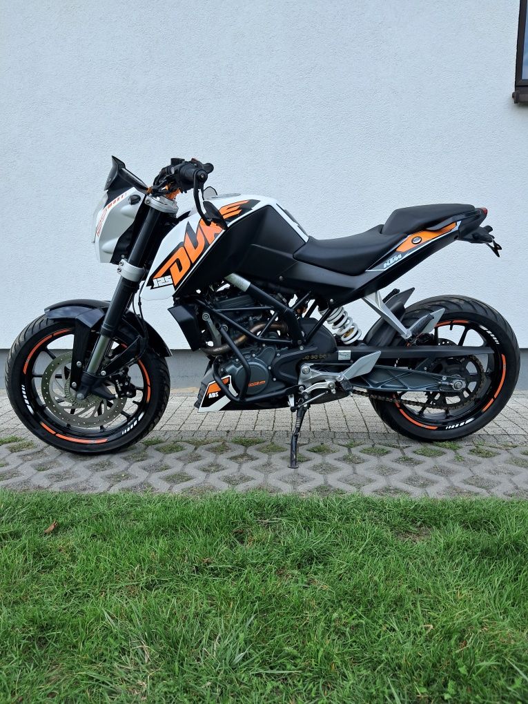 KTM DUKE 125, ABS, akcesoria, zarejestrowany