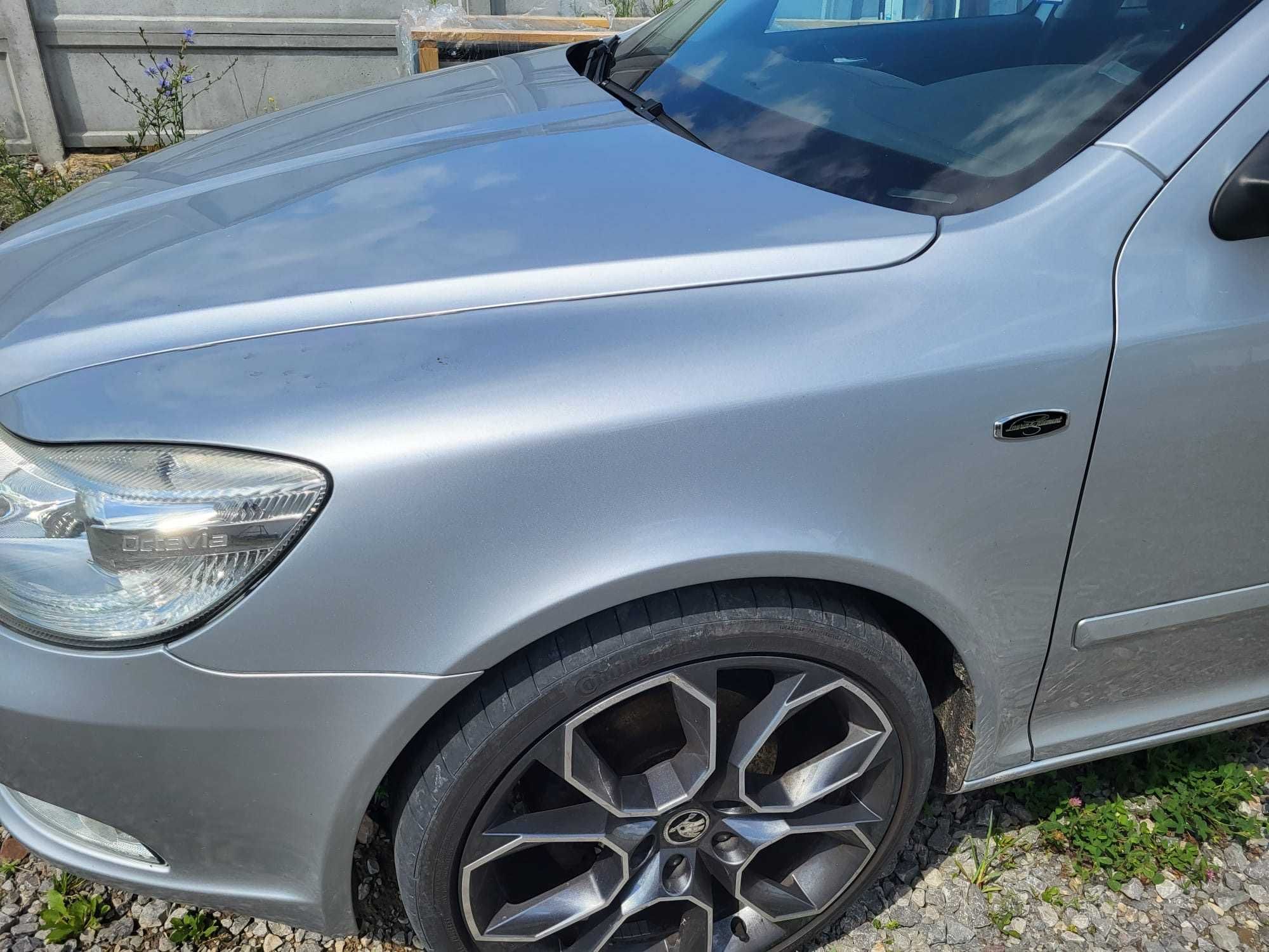 Skoda Octavia 2 Lift L&K lewy Błotnik LA7W 9156