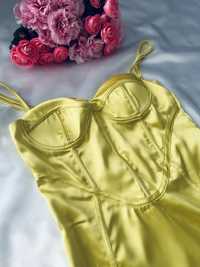 Żółta mini sukienka rozmiar 38 Simmi