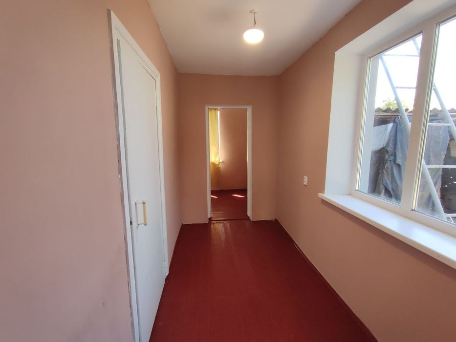 Продаж добротного будинку з жилою літньою кухнею в с. Орлівщина