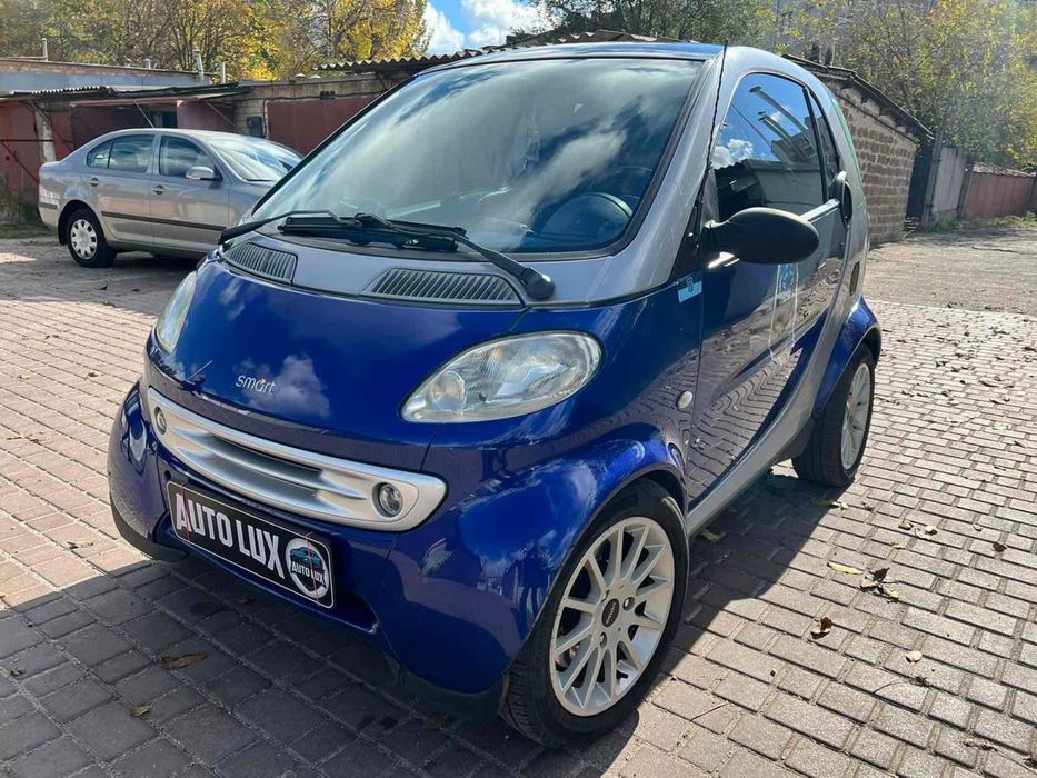 Продам Smart fortwo 450