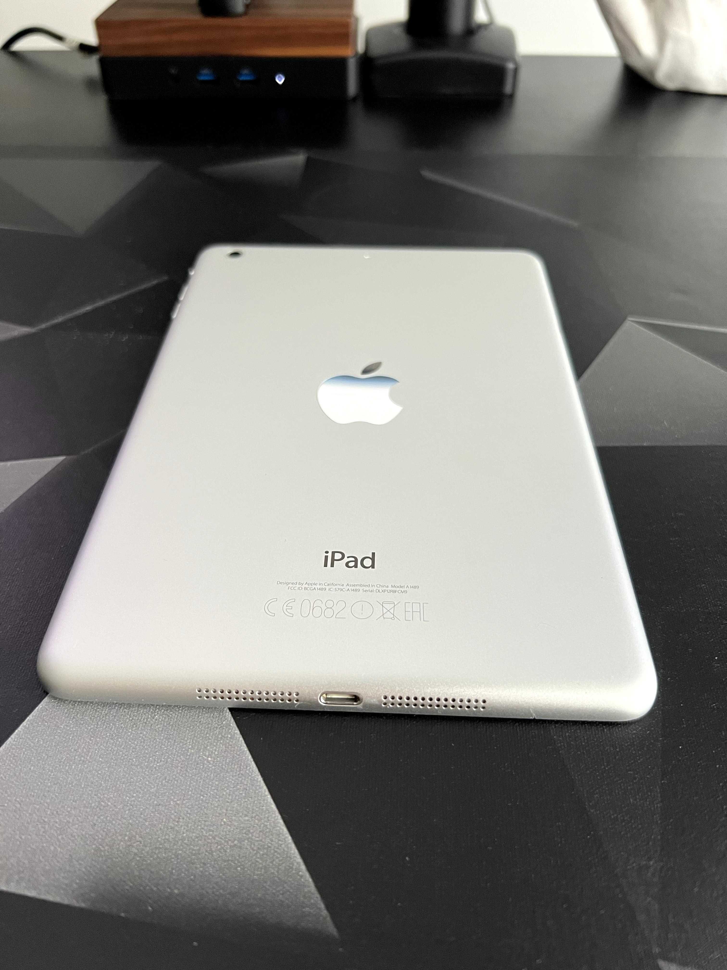 Apple iPad Mini 2 32 GB Wi-Fi – Space Gray (Model A1489)