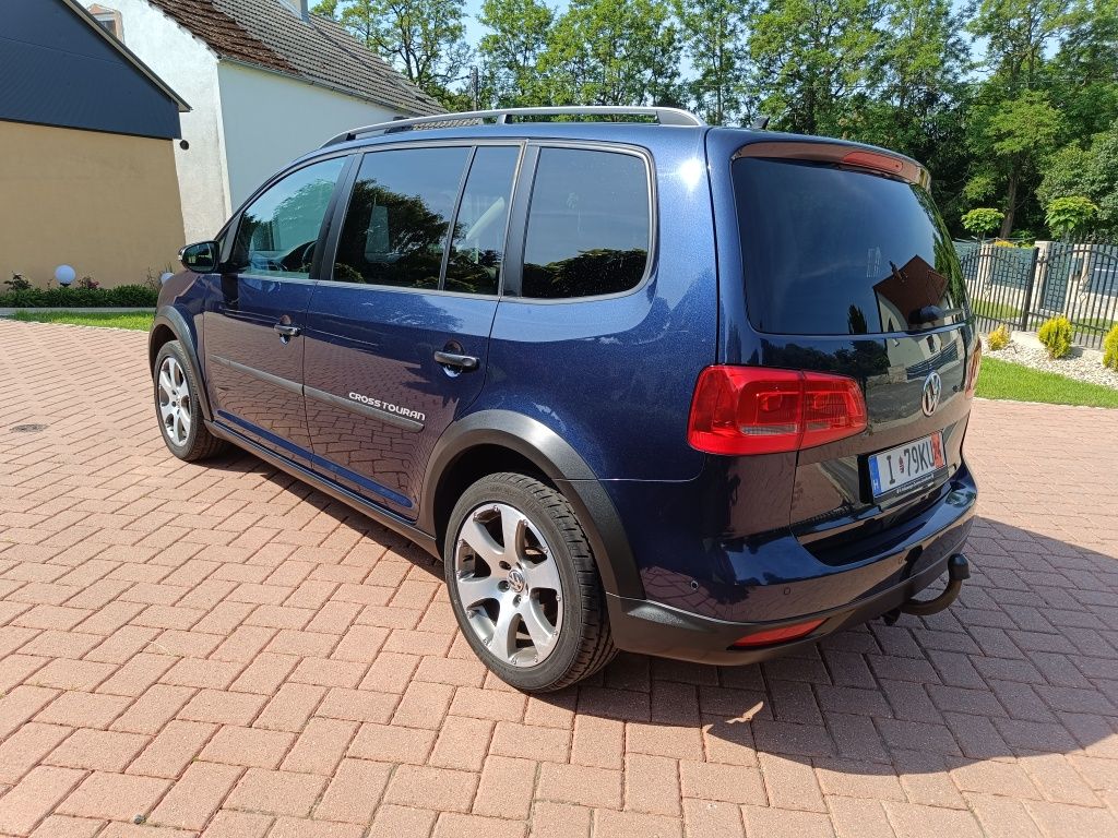 VW Touran Cross 1.4 TSI DSG  7-Osbowy Stan idealny