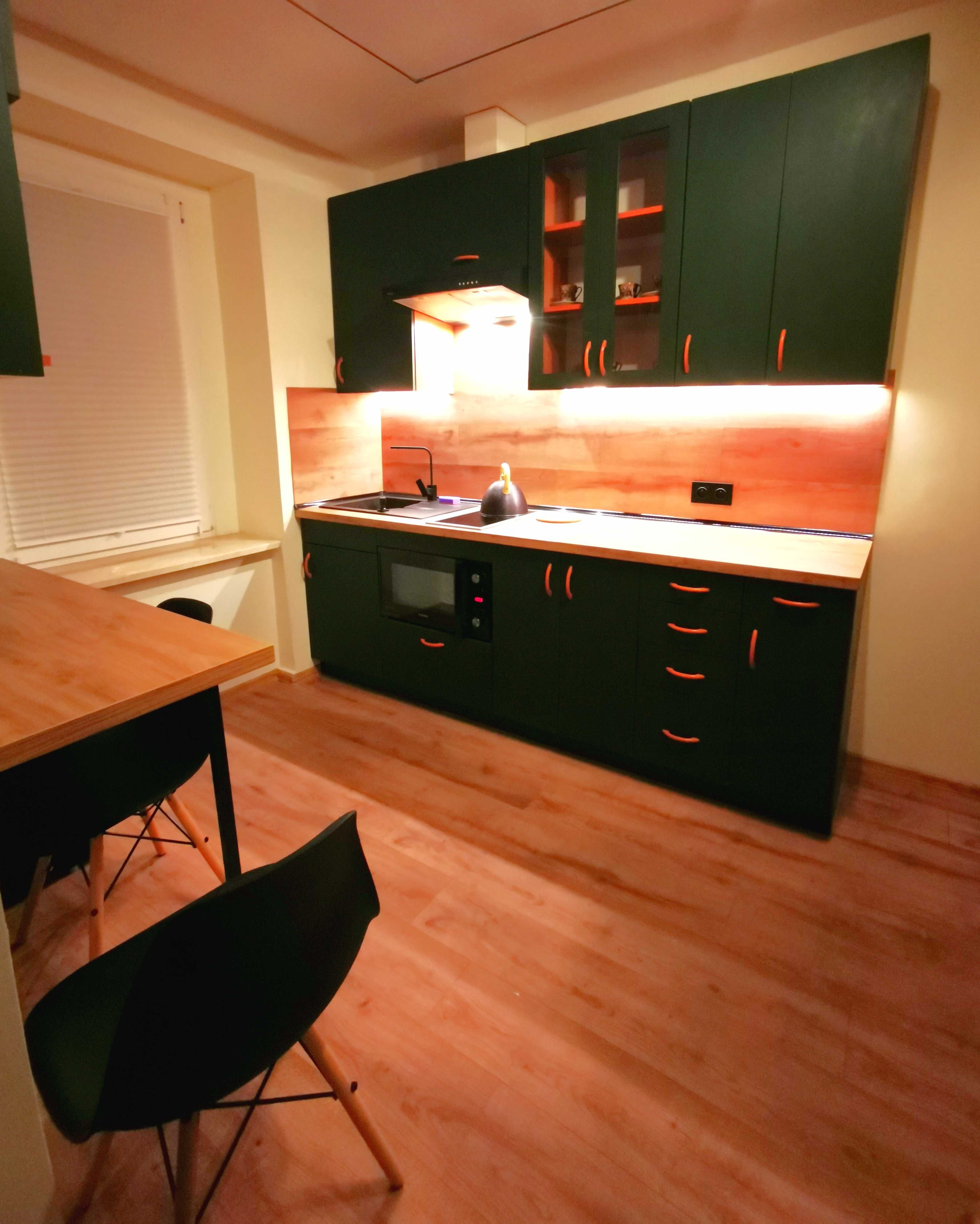 Apartament z Jacuzzi Katowice na godziny / doby JapanApartment