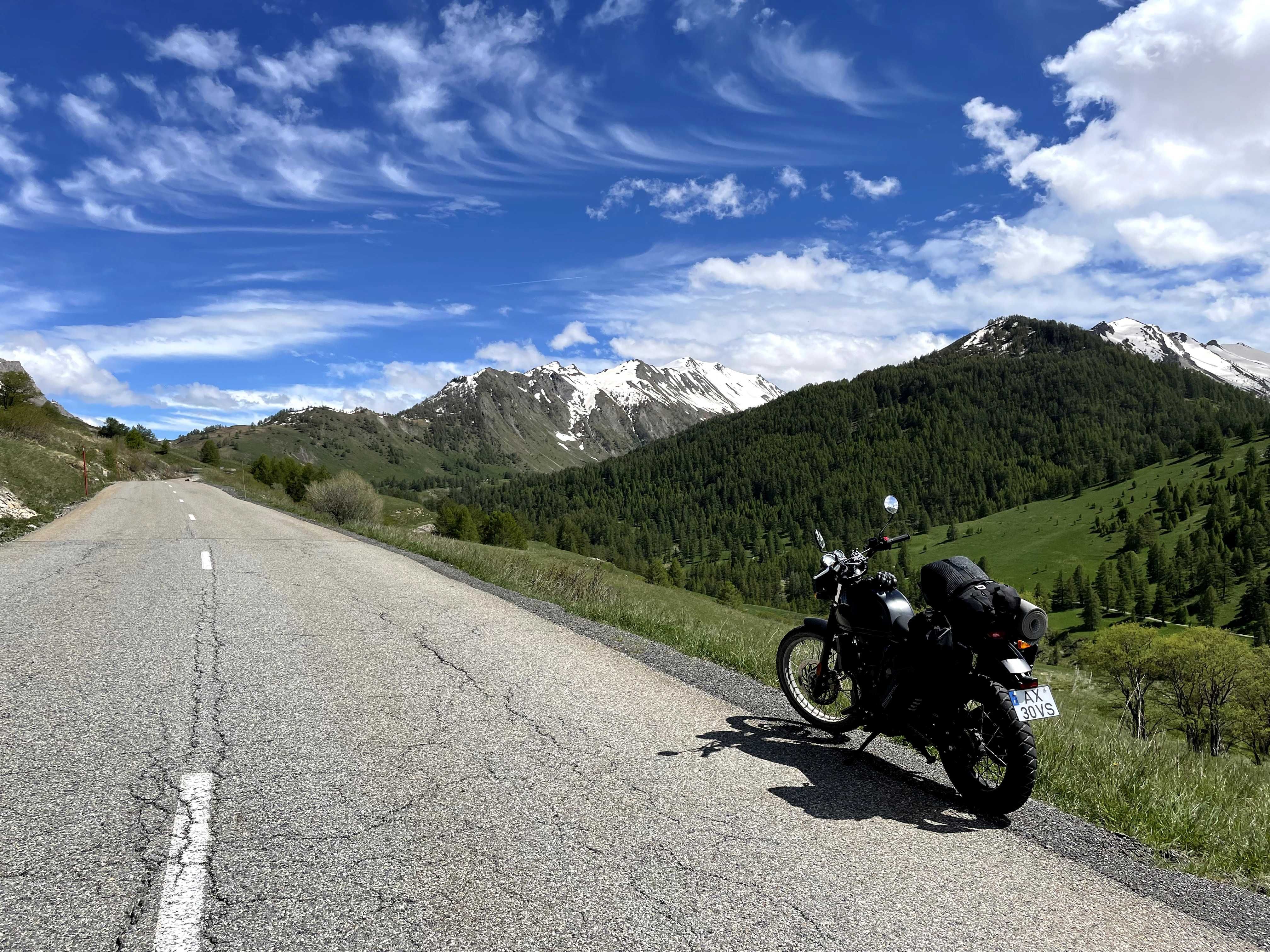 Royal Enfield Himalayan 411 (BS6)