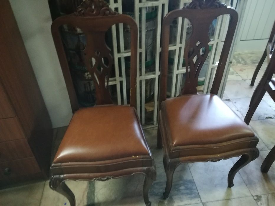 2 cadeiras Queen Anne