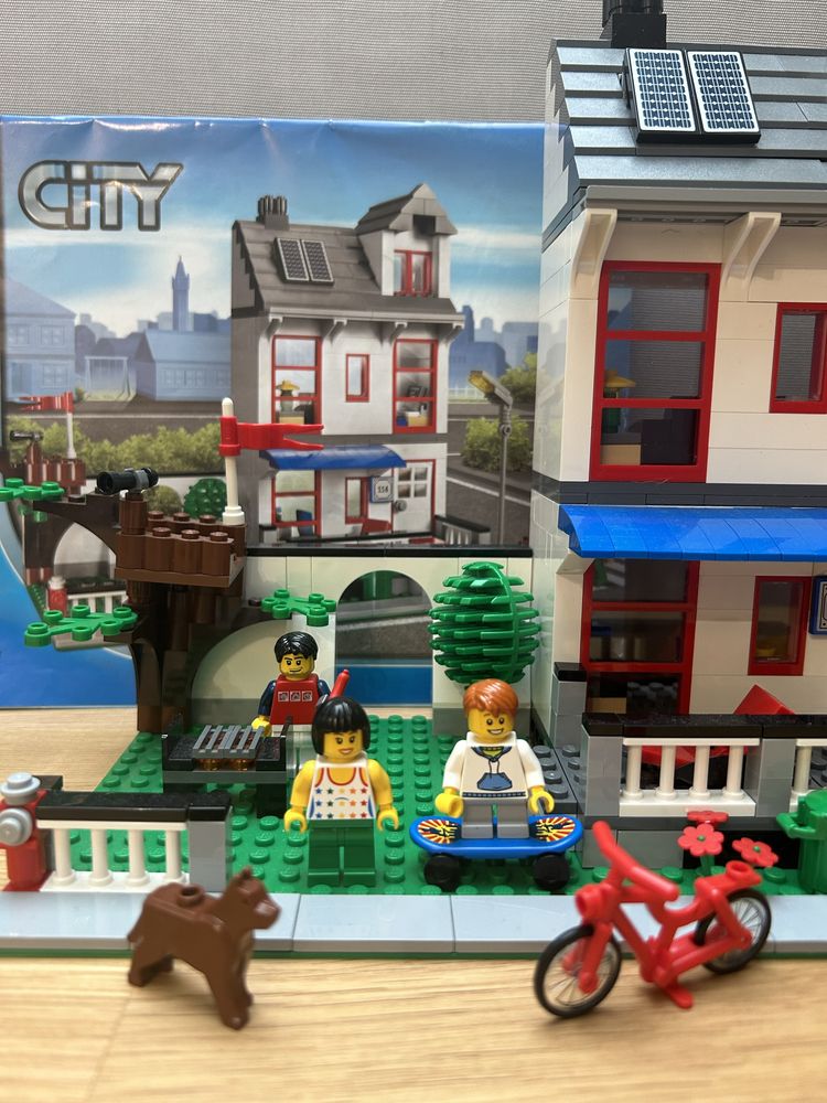 LEGO City 8403 - Dom w mieście