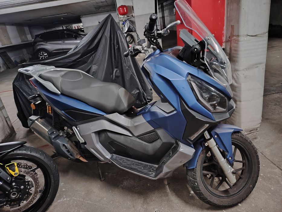 Mitt 125 ADV de 2023 (Garantia 18 meses) Aceitamos retomas