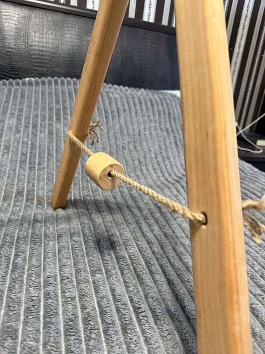 Напольний мобіль без іграшок