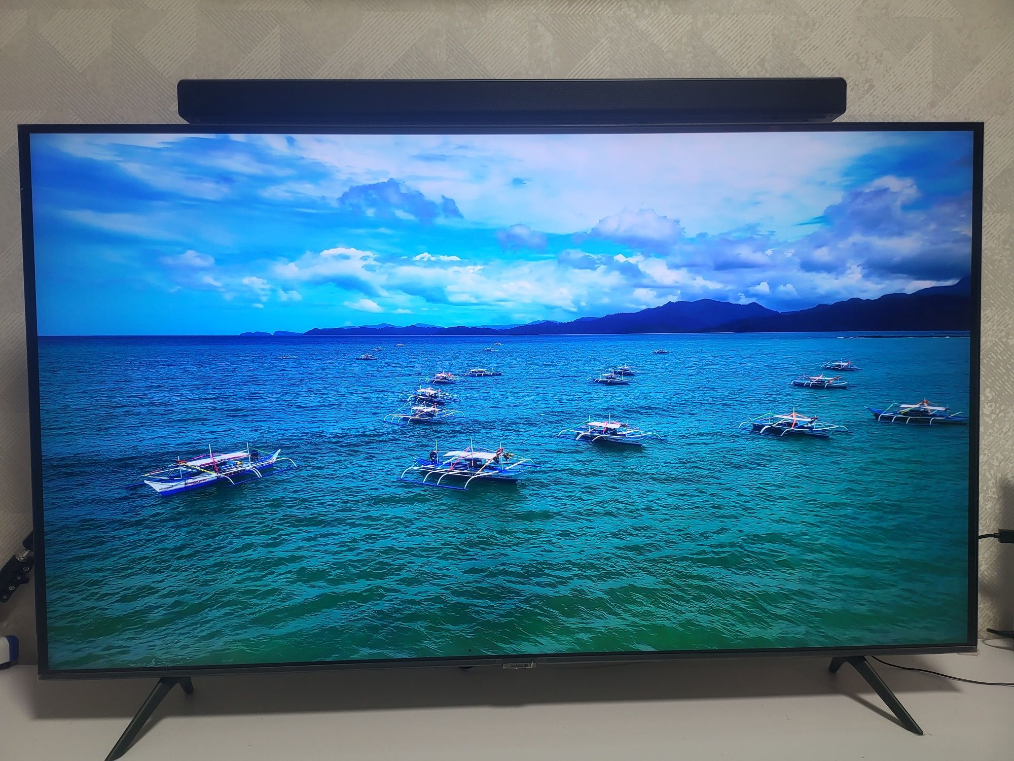 Samsung 55 дюймов.4k UHD+ Состояние нового!