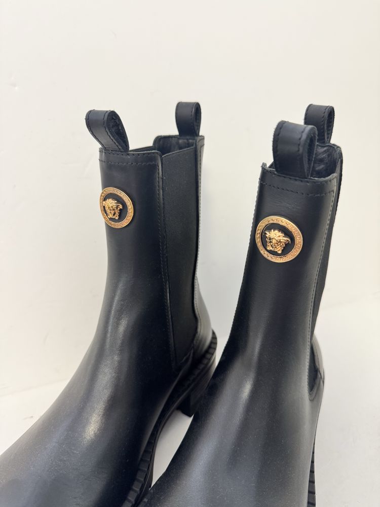 Versace, NOVAS tam.37