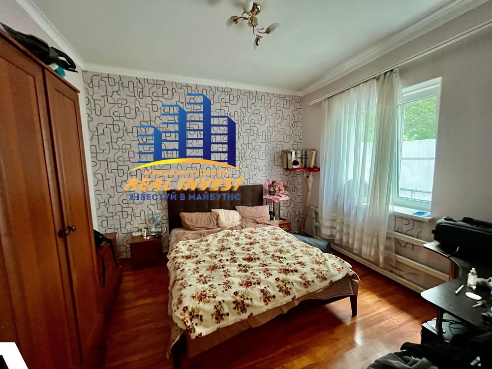 Продам два будинки в м. Самар