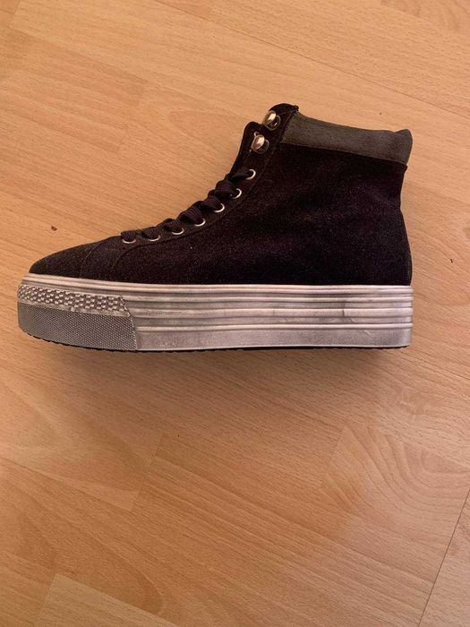 Черевики на платформі