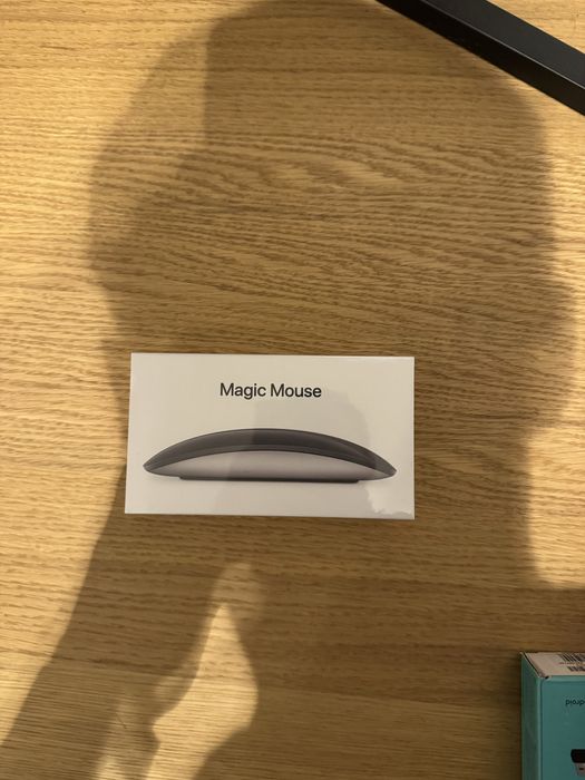 Nowa myszka Apple Magic Mouse (czarna)