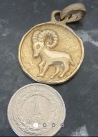 Złota przywieszka znak zodiaku " Baran"