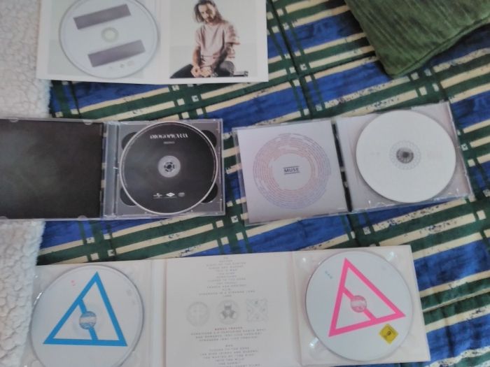 Vendo vários CD's de música em excelente estado