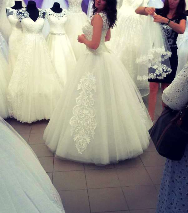 Платье свадебное, прокат, аренда, выпускное, белое, корсет, кружевное