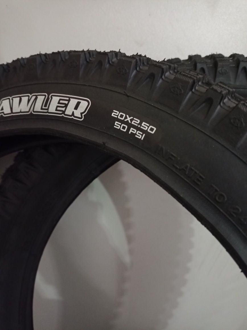 Opony rowerowe MAXXIS Creepy Crawler 20x2.50