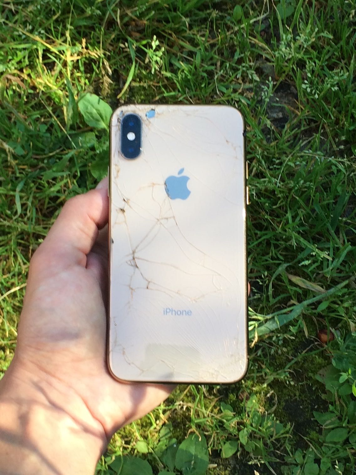 iPhone XS 64 Продам