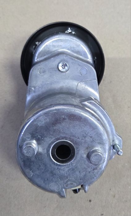 Натяжний механізм натяжитель ременя Jeep Cherokee KJ Ліберті 2.5 2.8