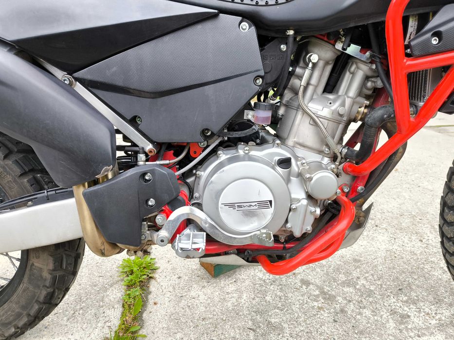 motur SWM 650 SuperDual  2023