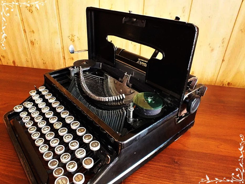 Stara maszyna do pisania Torpedo + kufer Stan bardzo dobry! Retro!